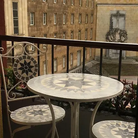 Camposagrado Apartment *